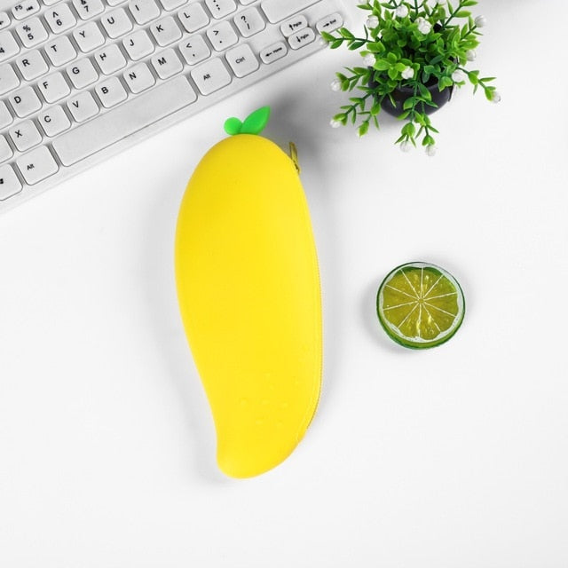 Fruit and vegetable silicone pencil case Cute pencil bag Student pen case Children storage bag big purse key bag School supplie