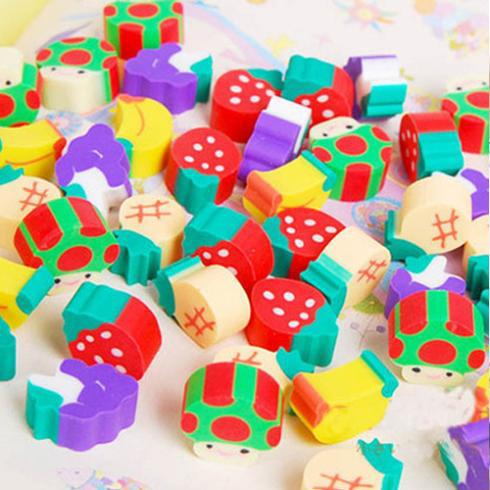 100pcs Cute Gifts Items Fruite Novelty Watermelon Kiwi Mini Rubber Prizes School Supplies Erasers for Kids Stationery