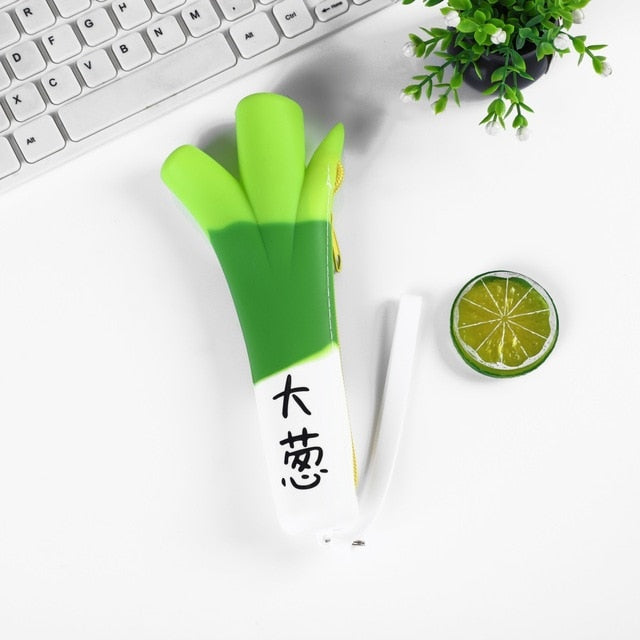 Fruit and vegetable silicone pencil case Cute pencil bag Student pen case Children storage bag big purse key bag School supplie