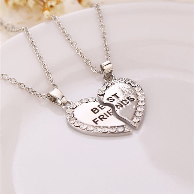 Unisex 2 Pcs BFF Necklace Women Crystal Heart Pendant Best Friend Letter Necklace Fashion Couple Necklace Men Friendship Jewelry