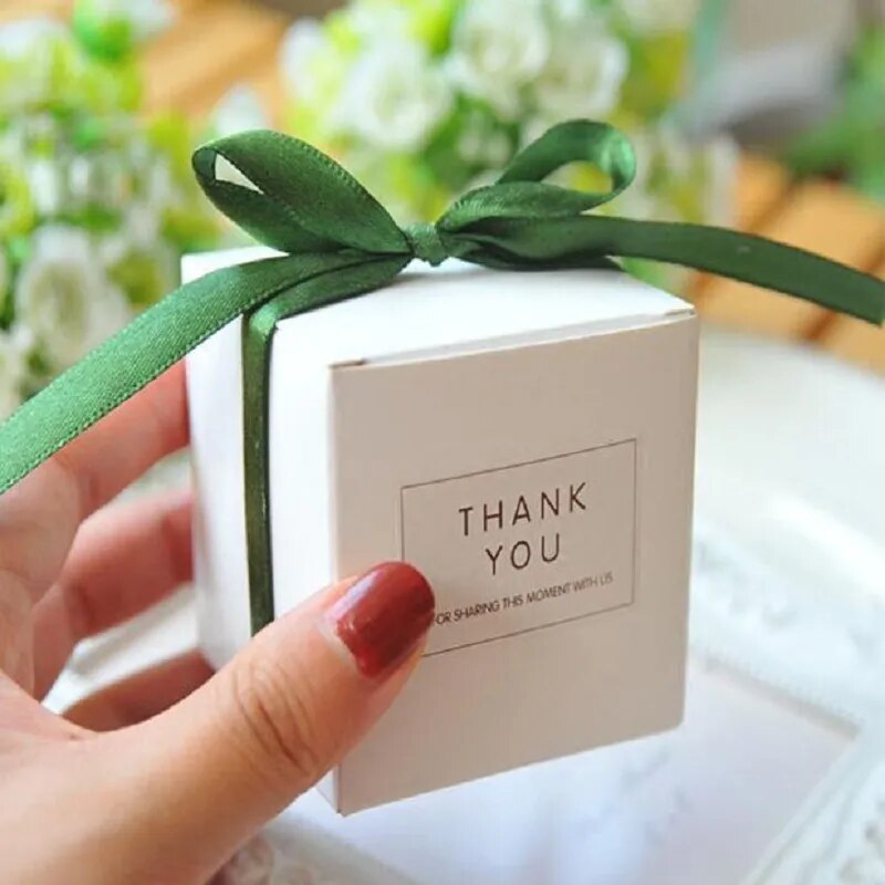 Simple White Cube Candy Boxes Wedding Party Supplies Gift Packing Box Baby Shown Favors Gift Bag