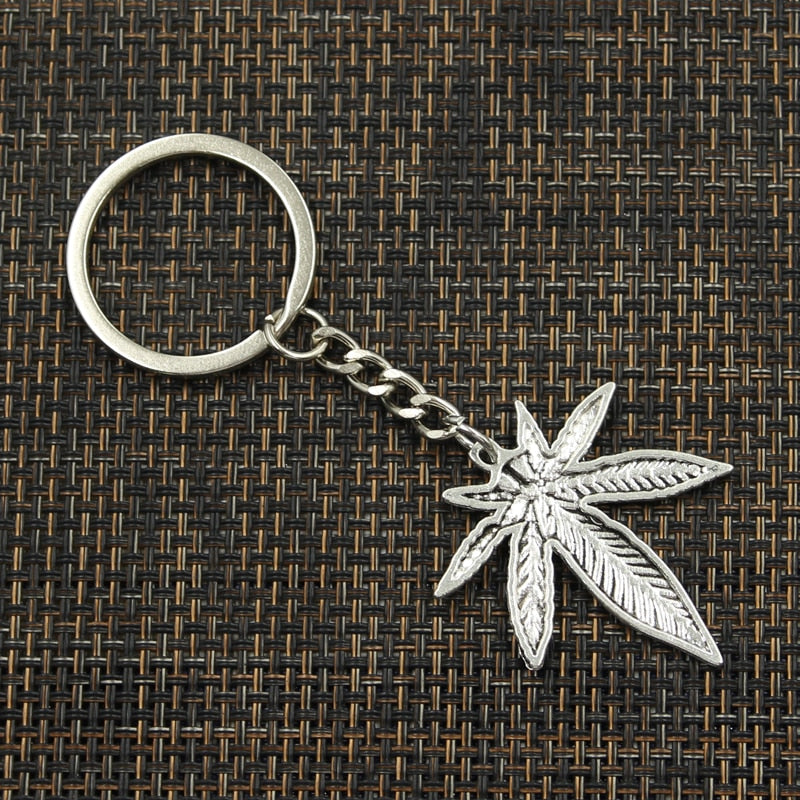 Fashion Key Ring Metal Key Chain Keychain Jewelry Antique Gold Color Bronze Silver Color Plated Maple Leaves 39x34mm Pendant