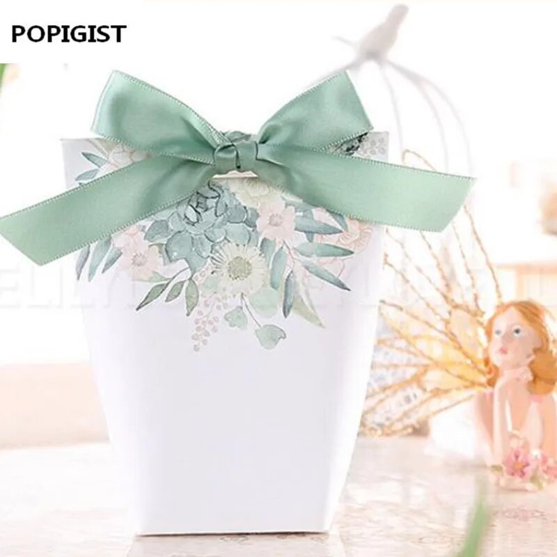 Wedding Favors Upscale Candy Boxes Green flowers gift box Party Chocolate Box Ribbon three designs