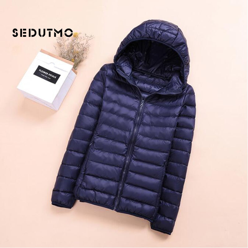 Spring Womens Down Jackets Ultra Light Winter Duck Down Coat Short Hoodie Puffer Jacket Parkas