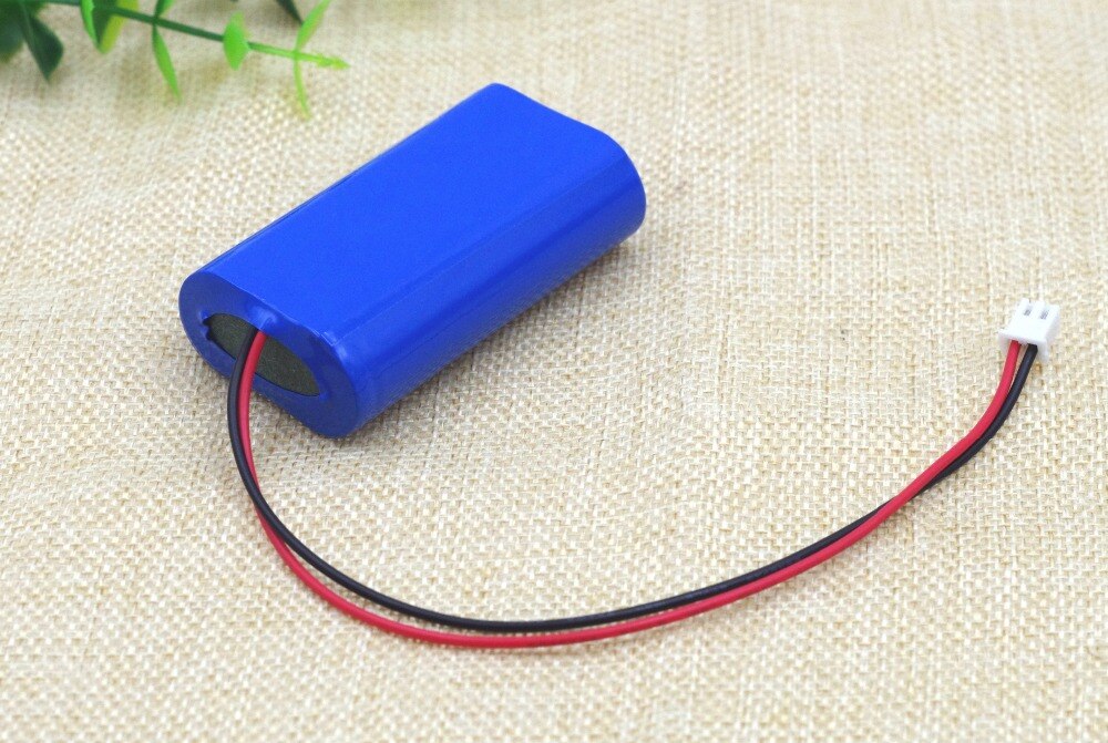 7.2 V / 7.4 V / 8.4 V 18650 lithium battery 2200 mA Rechargeable battery pack megaphone speaker protection board