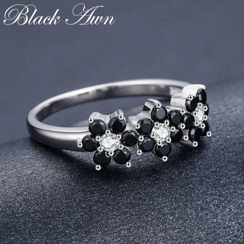 New Cute Silver Color Jewelry Flower Bague Black Spinel Wedding Rings for Women Girl Party Gift