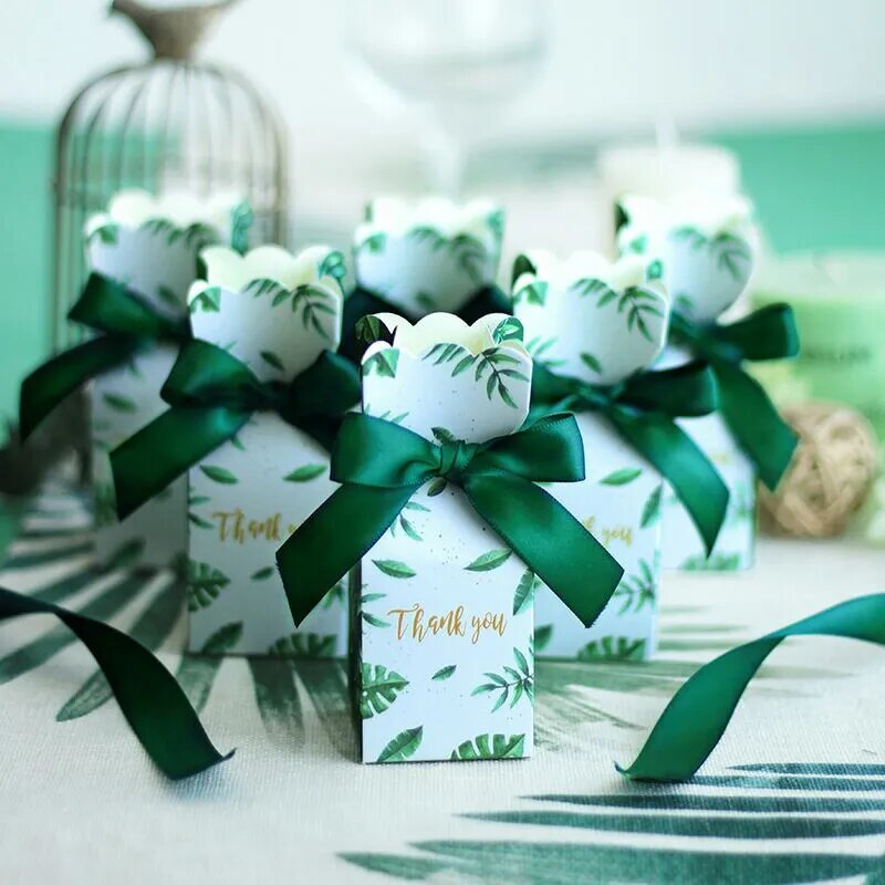 Birthday Party Christmas Supplies Wedding Favor Gift Decoration Green Paper Candy Boxes Gift Bag Wedding Gift Box Baby Favor