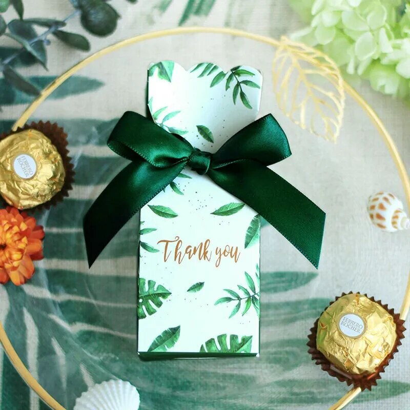 Birthday Party Christmas Supplies Wedding Favor Gift Decoration Green Paper Candy Boxes Gift Bag Wedding Gift Box Baby Favor