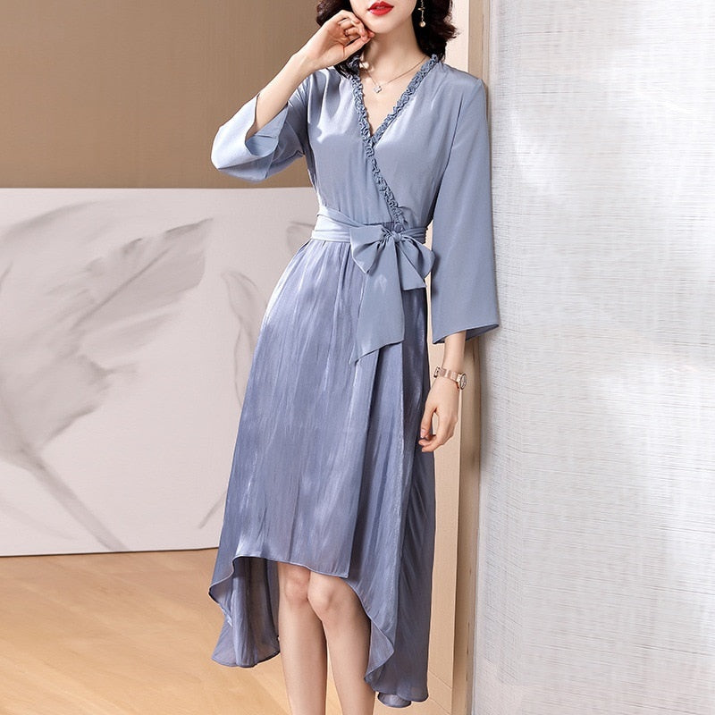 Spring and summer V-neck, sleeved silk silk dress