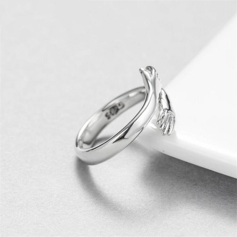 Silver Plated Rings for Women Temperament Personality Jewelry Creative Love Hug Ring Fashion Tide Flow Open Ring Anillos