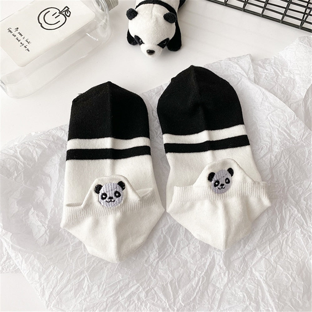 Funny Cute Embroidery Panda Socks Women Harajuku Divertidos Kawaii White Black Calcetines Mujer Ankle Sokken Chaussette Femme