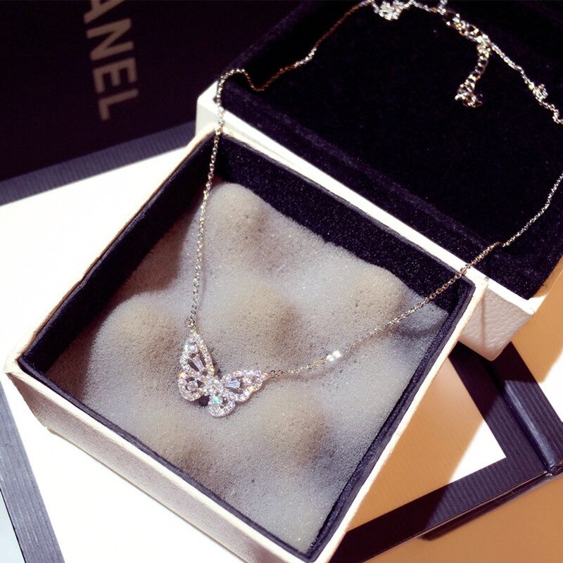 Butterfly Pendant Necklaces for Women Female Shiny Crystal Chokers Necklace Wedding Valentine Gift