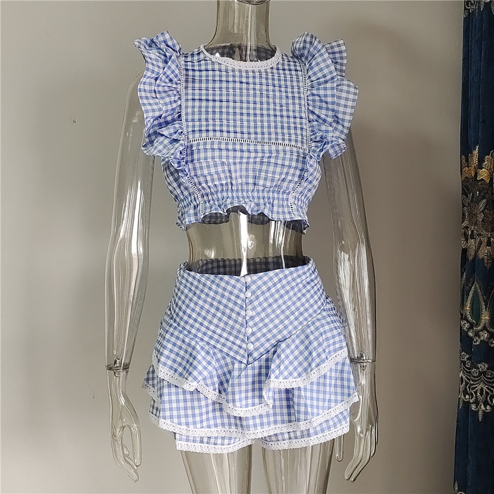 Sunday Set elastic waistband Cropped top with ruffle detail and cute ruffle mini shorts skirts