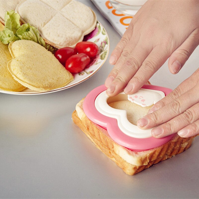 Cute Heart Shape Sandwich Cutter Bread Mold Toast Maker Cake Cookie Cutter Kitchen Breakfast Dessert DIY Tool