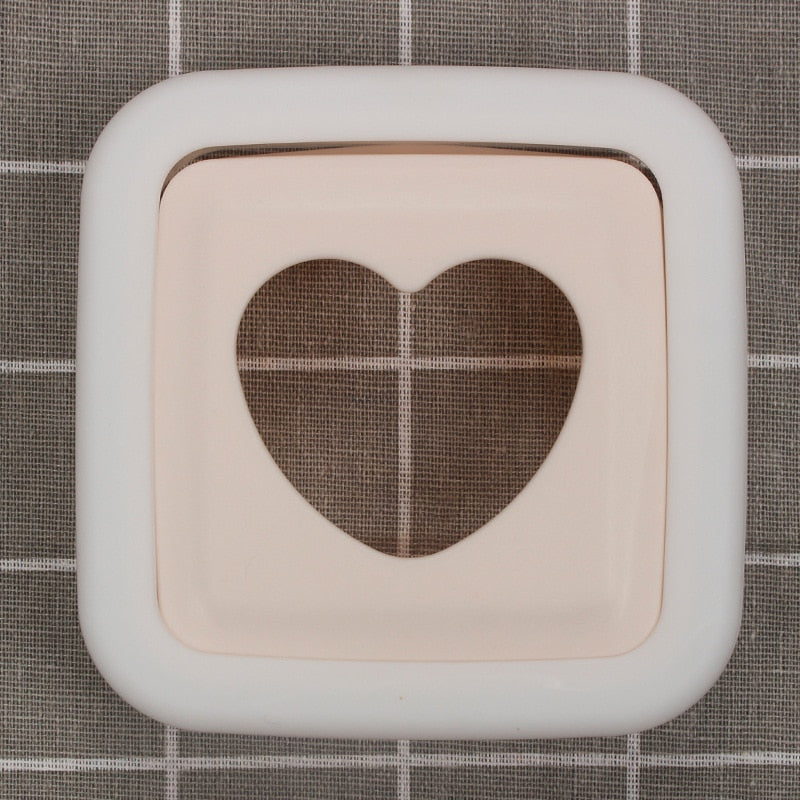 Cute Heart Shape Sandwich Cutter Bread Mold Toast Maker Cake Cookie Cutter Kitchen Breakfast Dessert DIY Tool