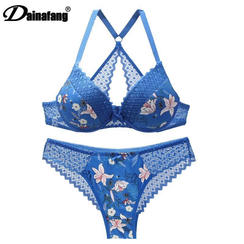 Sexy 3/4 cup back closure lace women bra set thong hollow out  underwear  intimante  lingerie