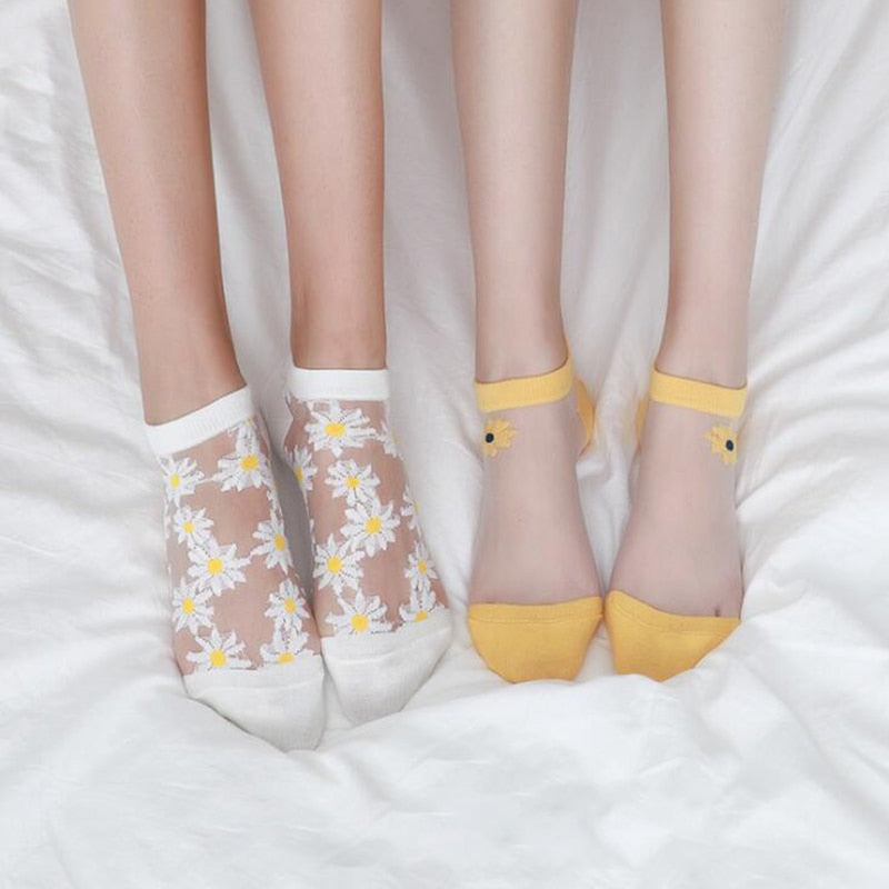 Daisy Socks Women Transparent Thin Chiffon Socks Ankle Harajuku Short Flower Funny Socks Female Streetwear Calcetines