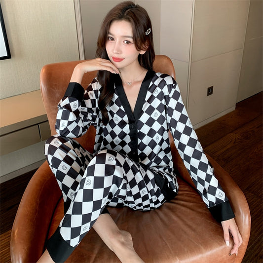 Women's Pajamas Set Fashion V Neck Letter Print Sleepwear Silk Like Leisure Home Clothes Nightwear