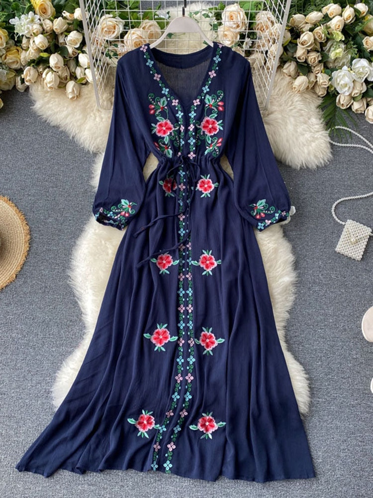 Women's Dress Travel Photography Holiday Long Dress New Retro Ethnic Style Embroidered V-neck Lantern Sleeve Dress